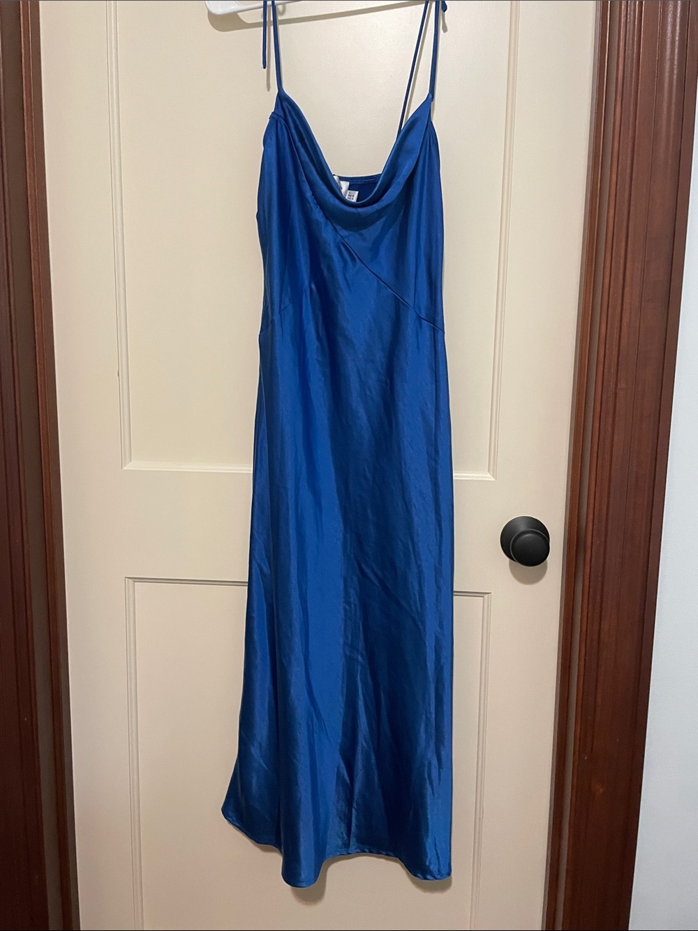 Hello Molly Midi Dress - Picture 2 of 5